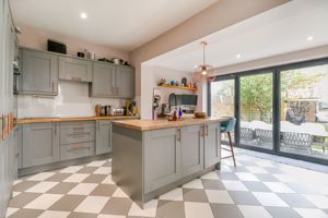 Photo 10- click for photo gallery